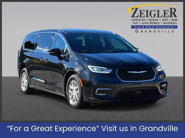 2026 Chrysler Pacifica Select for sale in Grandville, MI