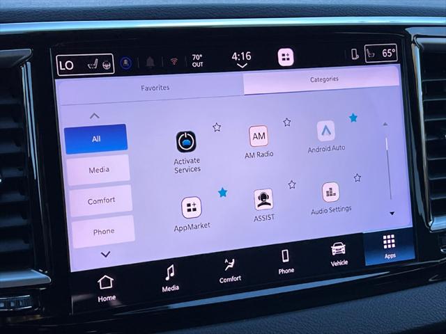 2026 Chrysler Pacifica Select