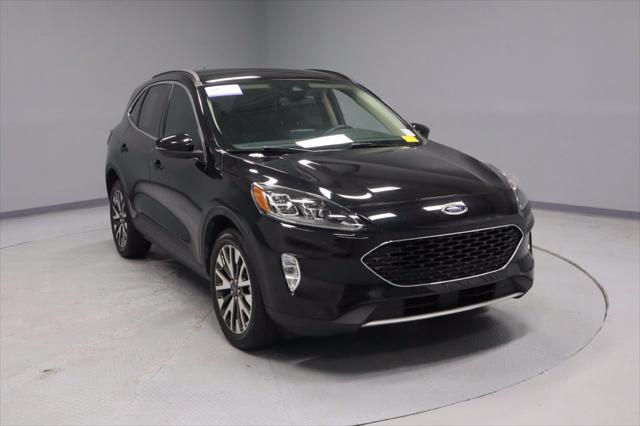 2020 Ford Escape Titanium for sale in Groveport, OH