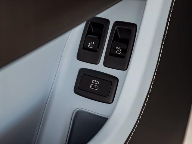 2027 Rolls-Royce Cullinan Unknown
