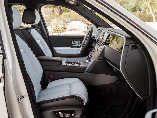 2027 Rolls-Royce Cullinan Unknown