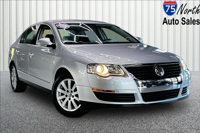 2008 Volkswagen Passat Turbo for sale in Flint, MI