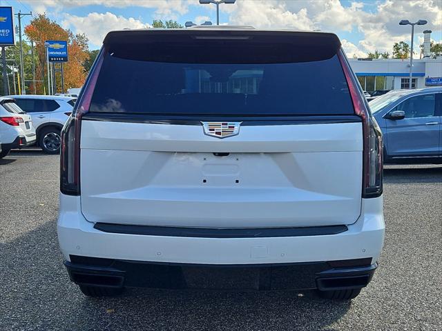 2022 Cadillac Escalade 4WD Premium Luxury