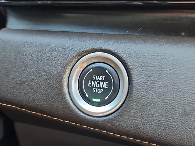 2022 Cadillac Escalade 4WD Premium Luxury