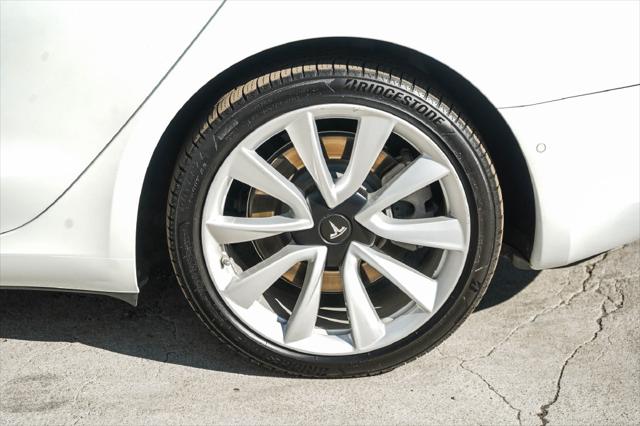 2020 Tesla Model 3 Standard Range Plus Rear-Wheel Drive