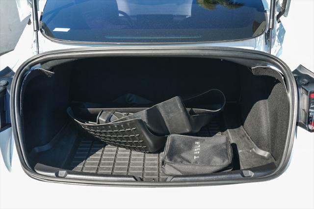 2020 Tesla Model 3 Standard Range Plus Rear-Wheel Drive