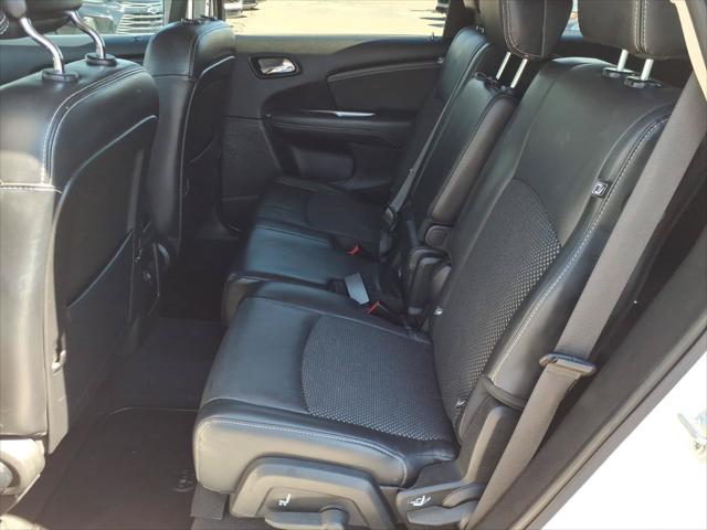 2019 Dodge Journey Crossroad