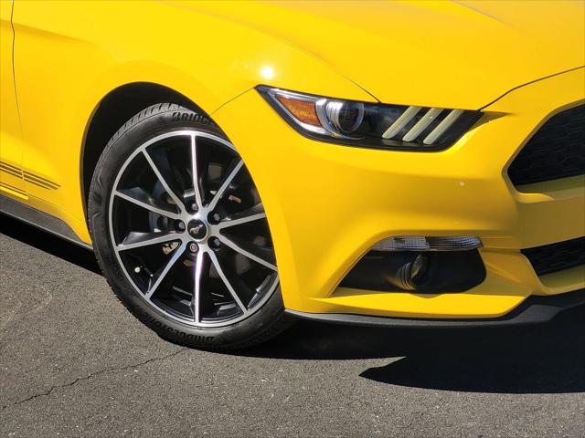 2017 Ford Mustang EcoBoost Premium