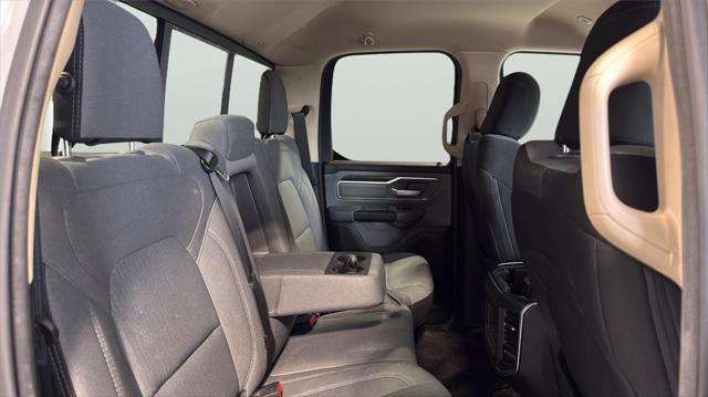 2020 Ram 1500 Big Horn Quad Cab 4x4 64 Box