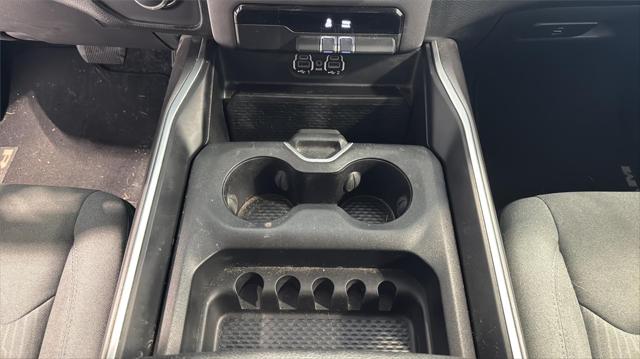 2020 Ram 1500 Big Horn Quad Cab 4x4 64 Box