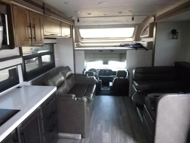 2024 Ford 600 35L Super C