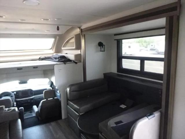2024 Ford 600 35L Super C