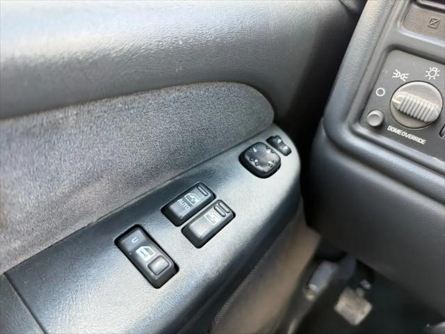 2001 Chevrolet Silverado 1500 LS