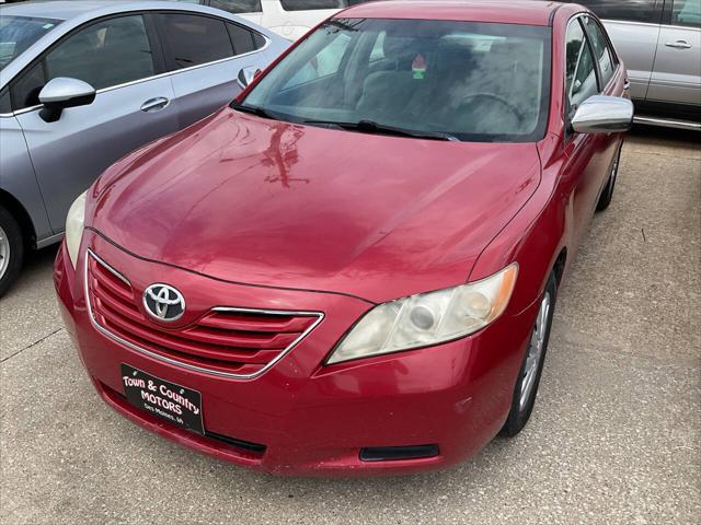 2009 Toyota Camry LE for sale in Des Moines, IA