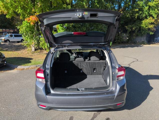 2019 Subaru Impreza 2.0i