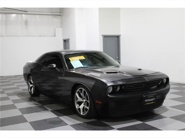 2015 Dodge Challenger SXT Plus