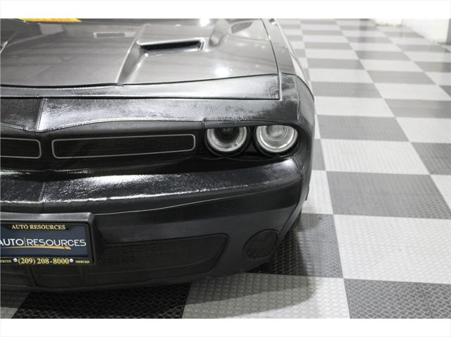 2015 Dodge Challenger SXT Plus