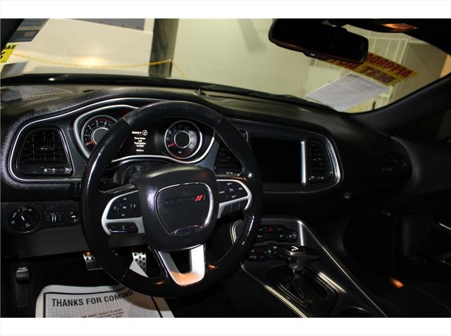 2015 Dodge Challenger SXT Plus