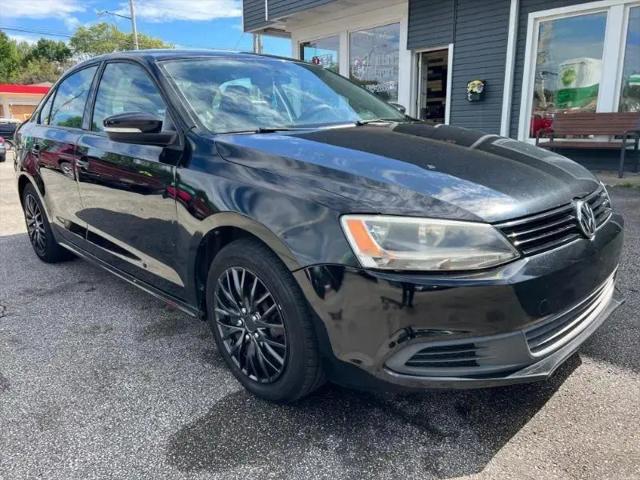 2014 Volkswagen Jetta 1.8T SE for sale in Akron, OH