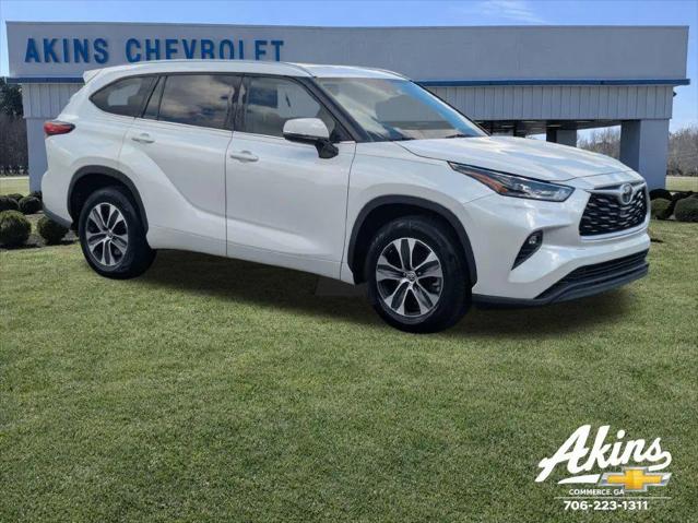 2021 Toyota Highlander XLE for sale in Commerce, GA