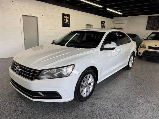 2018 Volkswagen Passat 2.0T S for sale in Leesburg, FL