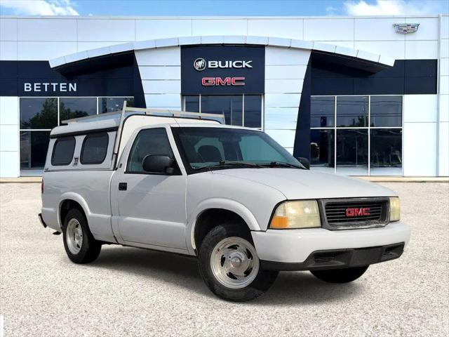 2001 GMC Sonoma SL for sale in Muskegon, MI