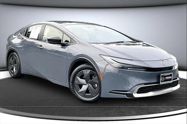 2025 Toyota Prius Plug-In SE for sale in Everett, WA