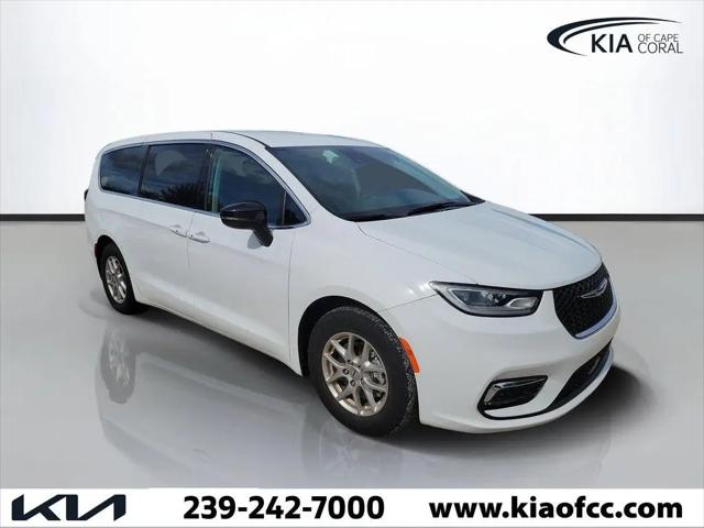 2024 Chrysler Pacifica Touring L for sale in Cape Coral, FL