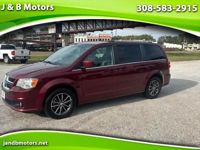 2017 Dodge Grand Caravan SXT for sale in Wood River, NE