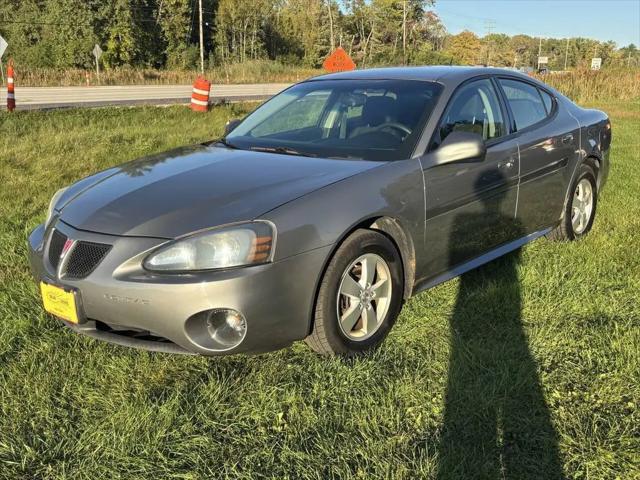 2007 Pontiac Grand Prix Base for sale in Menasha, WI