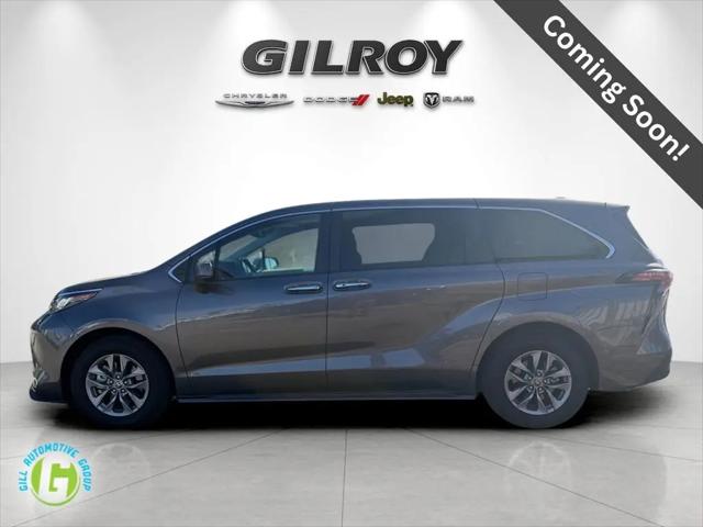 2022 Toyota Sienna XLE for sale in Gilroy, CA
