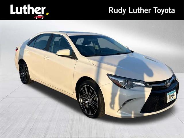 2016 Toyota Camry SE for sale in Minneapolis, MN