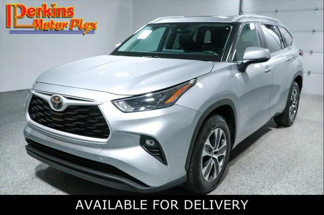2023 Toyota Highlander XLE for sale in Murray, KY