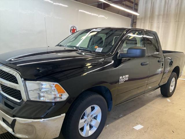 2024 Ram 1500 Classic SLT Quad Cab 4x2 64 Box