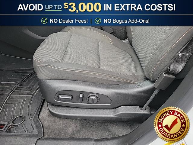 Used 2020 Chevrolet Traverse FWD LT Cloth For Sale in Muscle Shoals, AL