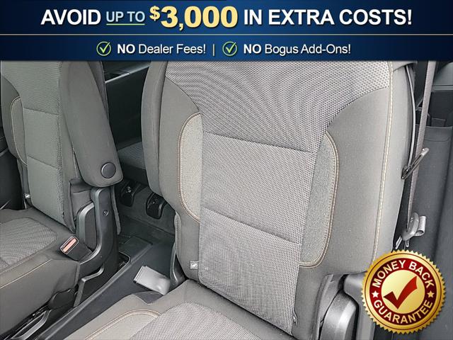 Used 2020 Chevrolet Traverse FWD LT Cloth For Sale in Muscle Shoals, AL