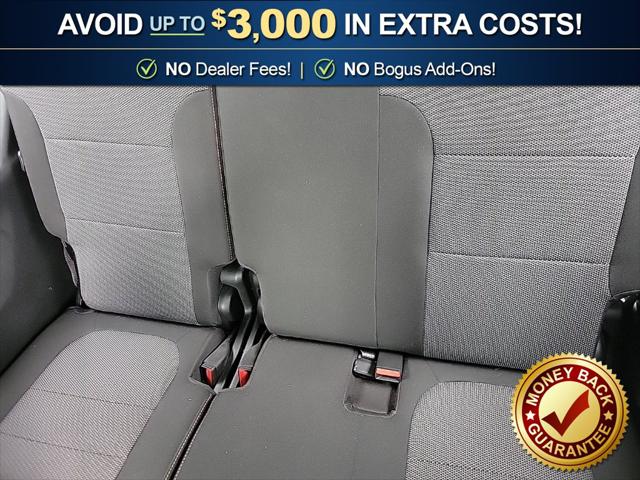 Used 2020 Chevrolet Traverse FWD LT Cloth For Sale in Muscle Shoals, AL