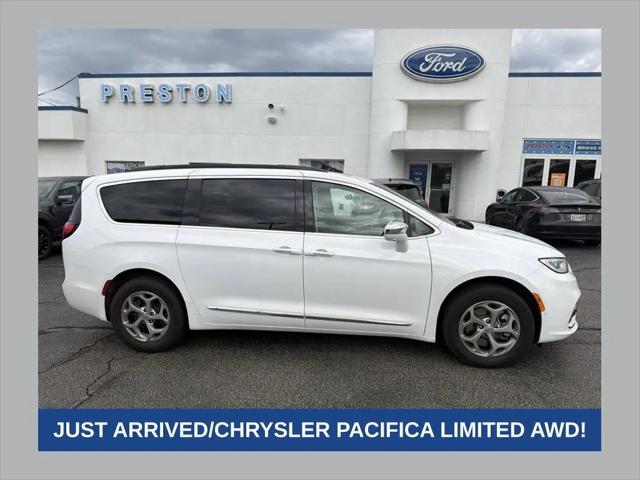 2022 Chrysler Pacifica Limited AWD for sale in Burton, OH