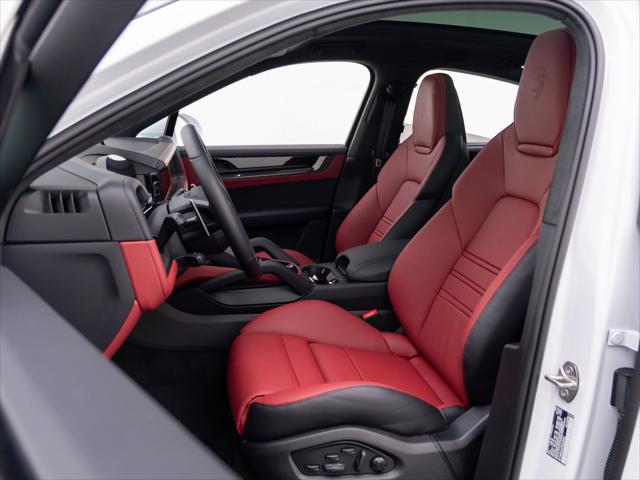 2026 Porsche Cayenne GTS