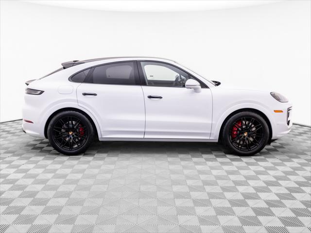 2026 Porsche Cayenne GTS