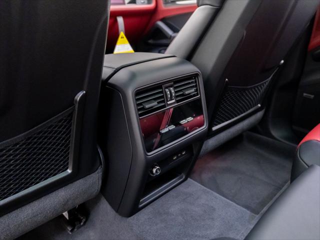 2026 Porsche Cayenne GTS