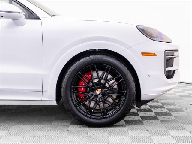2026 Porsche Cayenne GTS