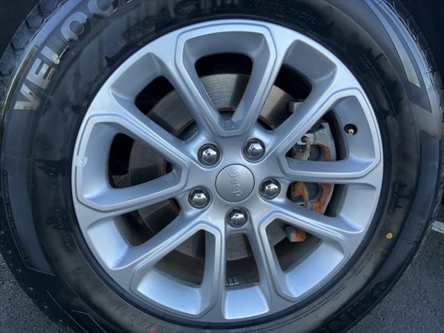 2021 Jeep Grand Cherokee Laredo X 4x4
