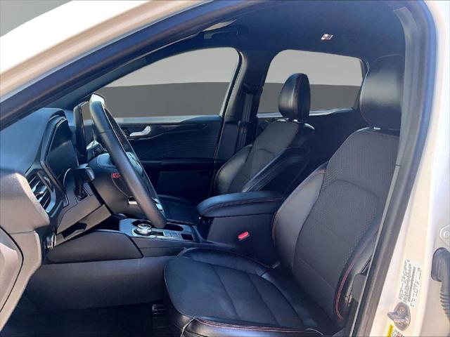 2024 Ford Escape ST-Line Select