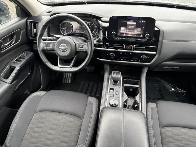 Used 2025 Nissan Pathfinder SV 4WD For Sale in Bellingham, WA
