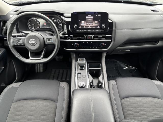 Used 2025 Nissan Pathfinder SV 4WD For Sale in Bellingham, WA