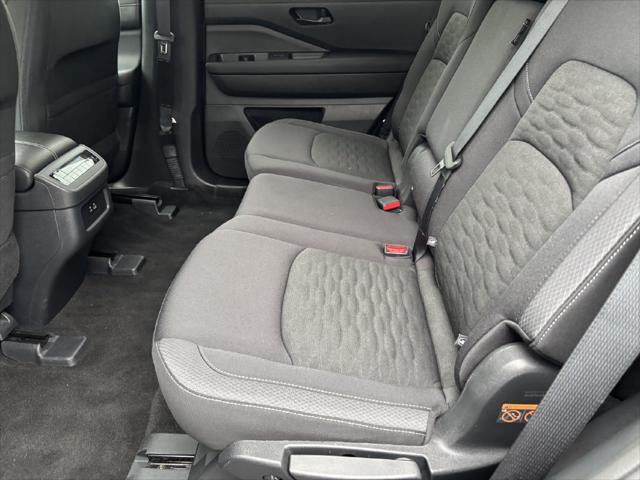 Used 2025 Nissan Pathfinder SV 4WD For Sale in Bellingham, WA