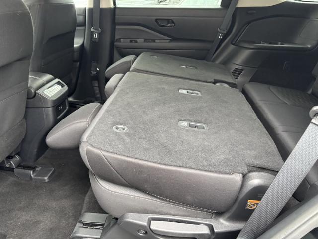 Used 2025 Nissan Pathfinder SV 4WD For Sale in Bellingham, WA