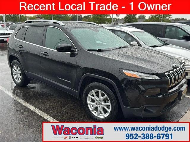 2017 Jeep Cherokee Latitude 4x4 for sale in Waconia, MN