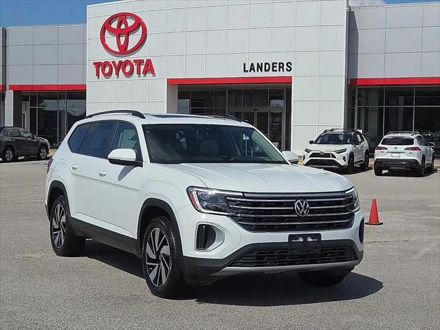 2024 Volkswagen Atlas 2.0T SE w/Technology for sale in Rogers, AR